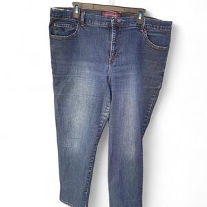 Gloria Vanderbilt Blue Jeans Size 18